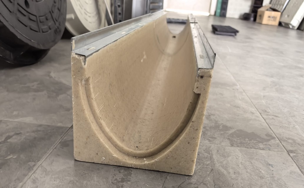 Polimer Kanalı 300x1000x300 mm | KTK-3030-PK - Kent Teknik Kimya